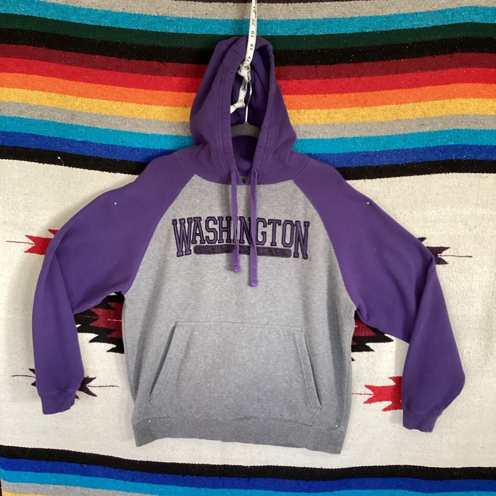 Campus Drive University of Washington huskies UDUB hoodie sweatshirt